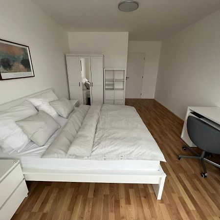 The Dante Prague - Family And Friends Apartments, Free Parking Bagian luar foto
