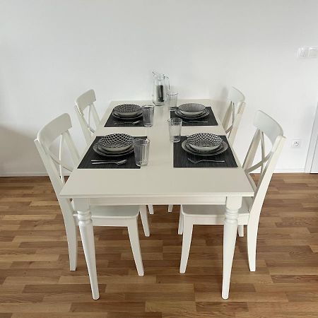 The Dante Prague - Family And Friends Apartments, Free Parking Bagian luar foto