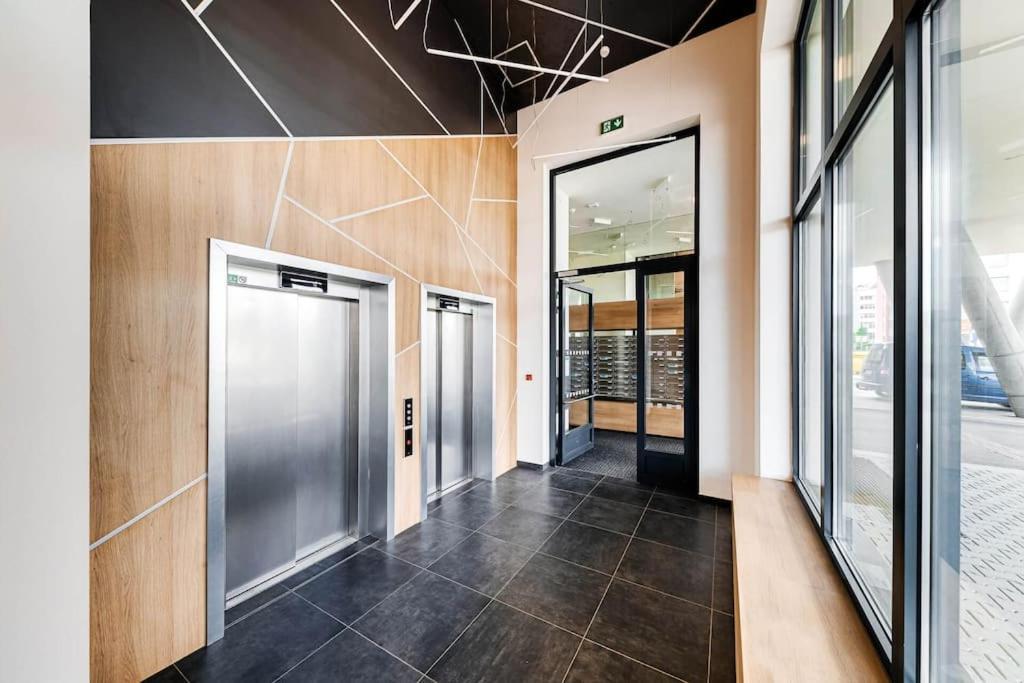 The Dante Prague - Family And Friends Apartments, Free Parking Bagian luar foto